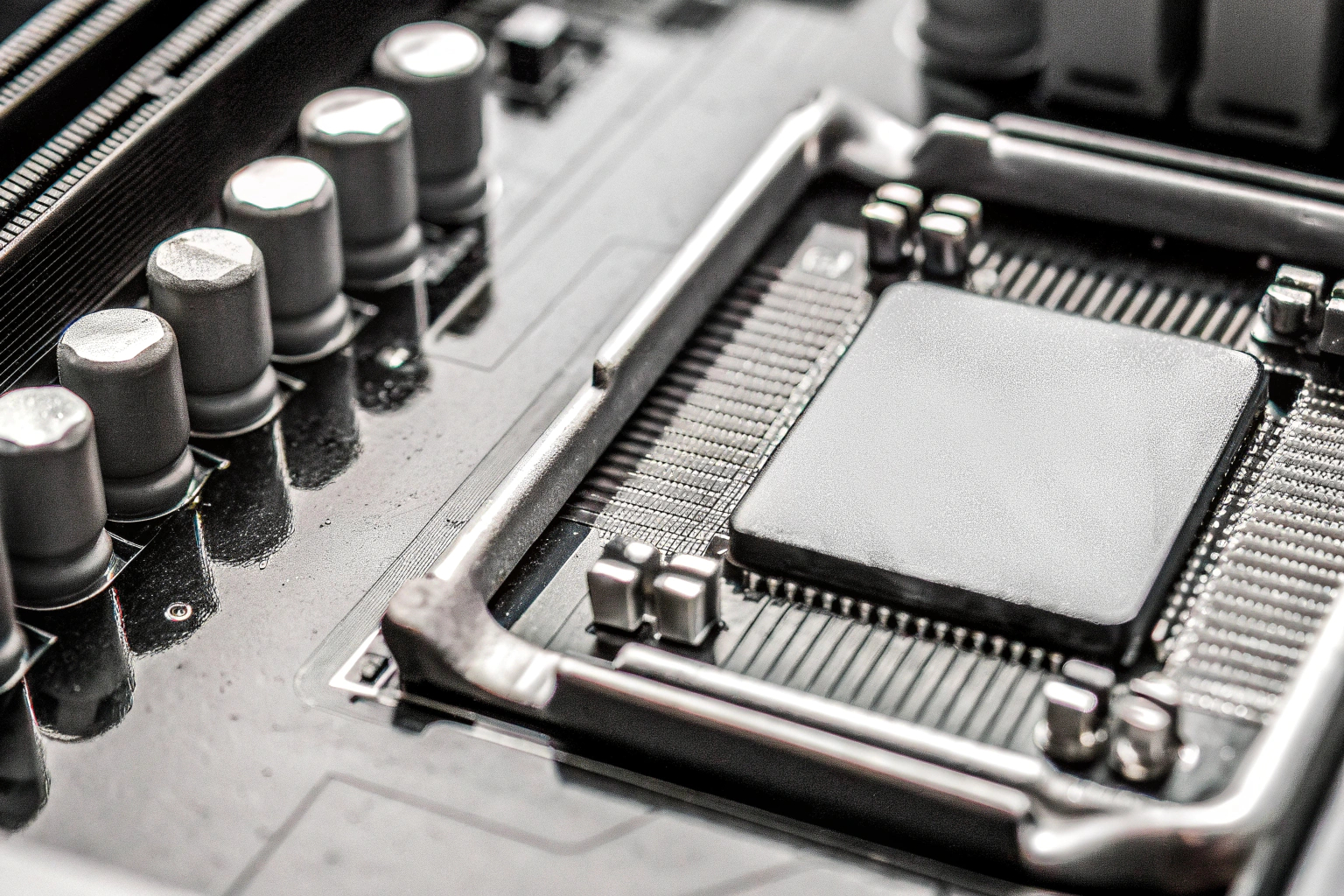 Prozessor-Sockel auf einem Mainboard