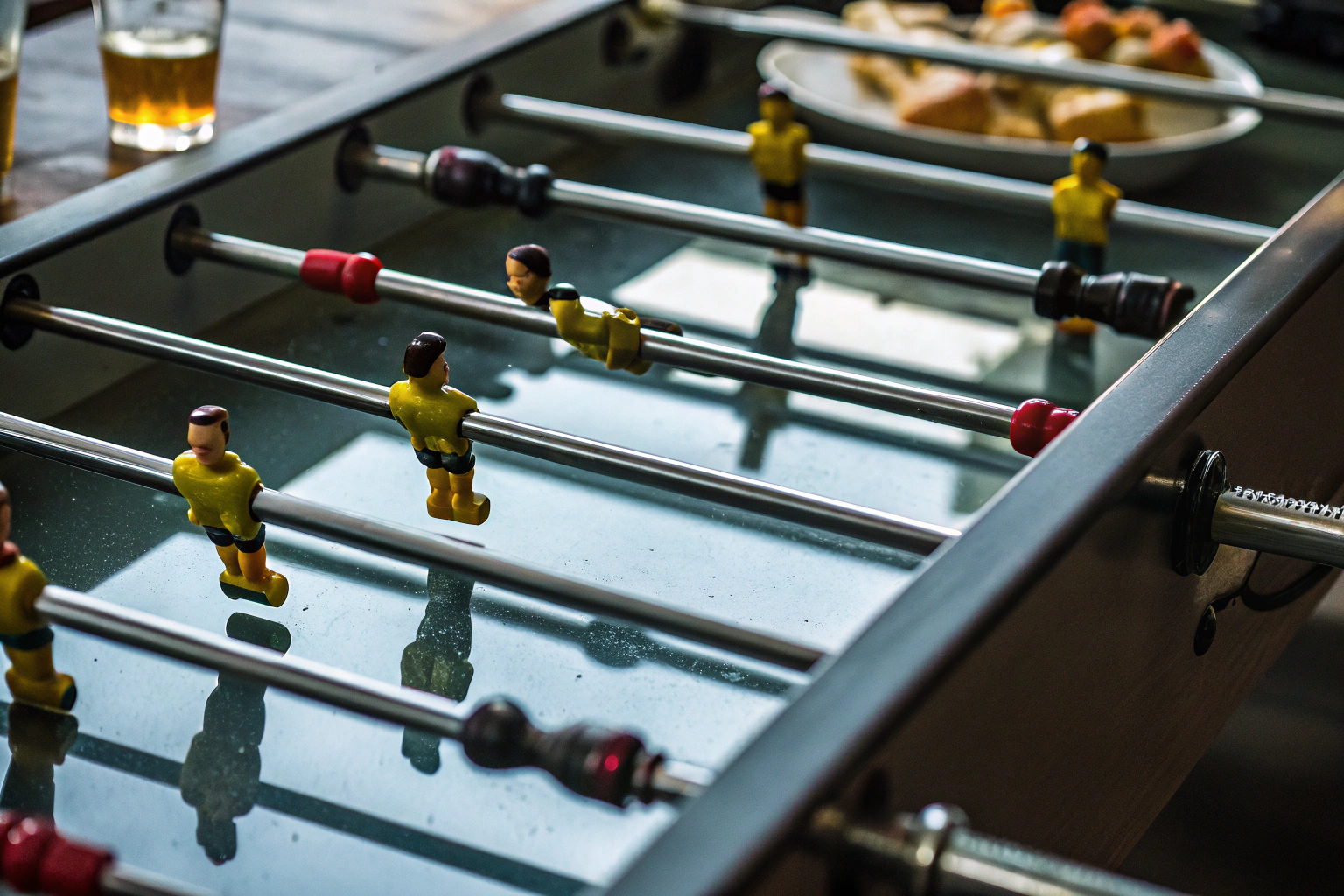 Spieltisch mit Tischfußball