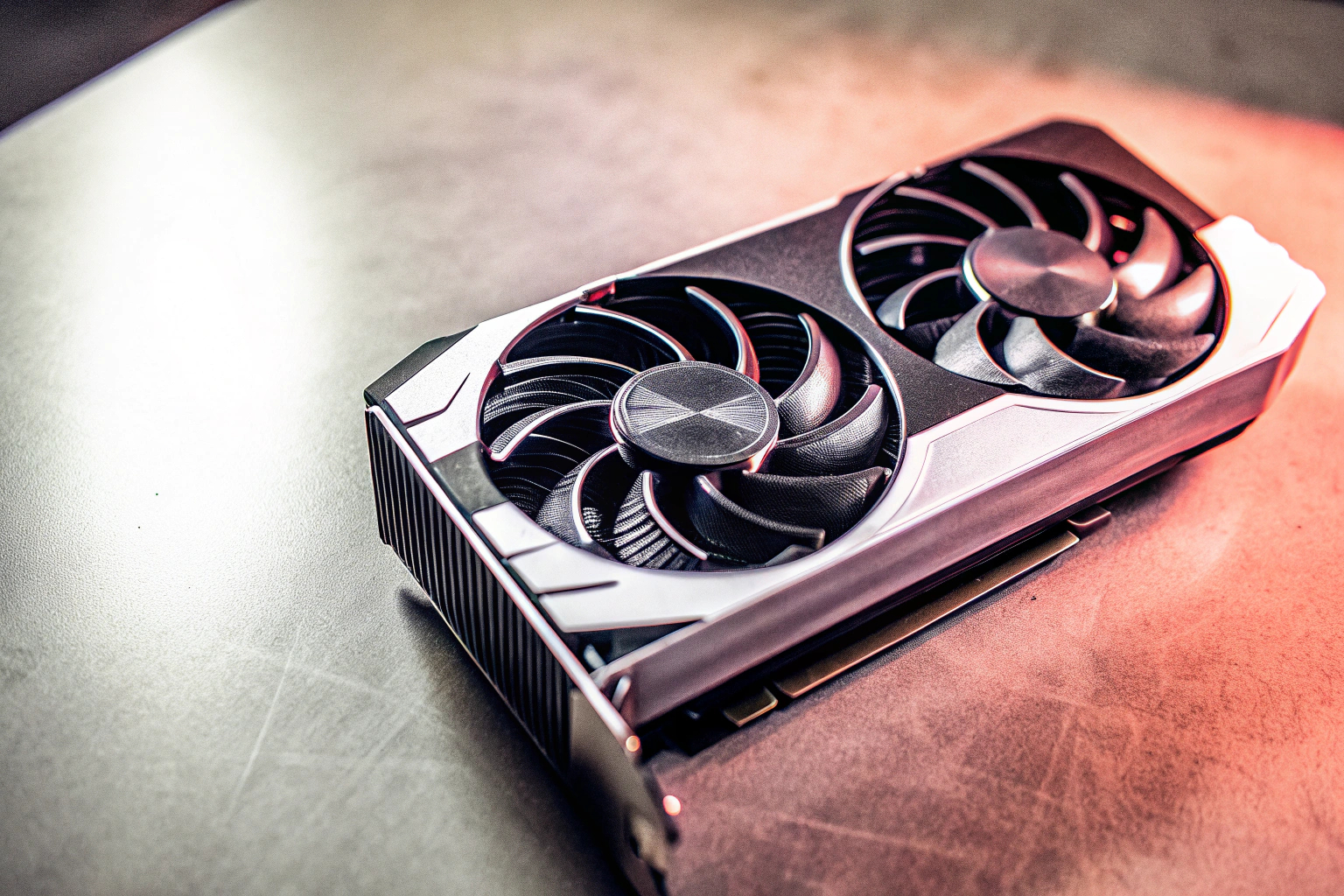 Die Gigabyte NVIDIA GeForce RTX 3060 GAMING OC V2 mit RGB-Beleuchtung und Windforce 3X Kühler. Gigabyte RTX 3060 GAMING OC V2