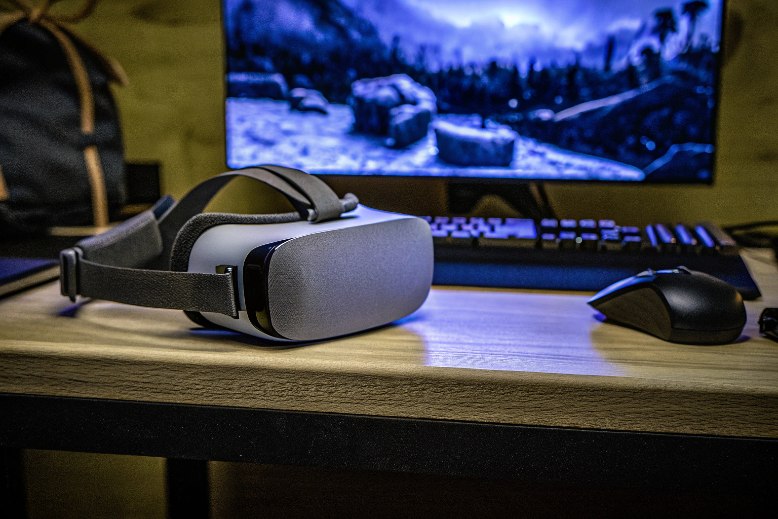 Ein Gamer mit einem VR-Headset, der in einer virtuellen Welt spielt. Gamer mit VR-Headset