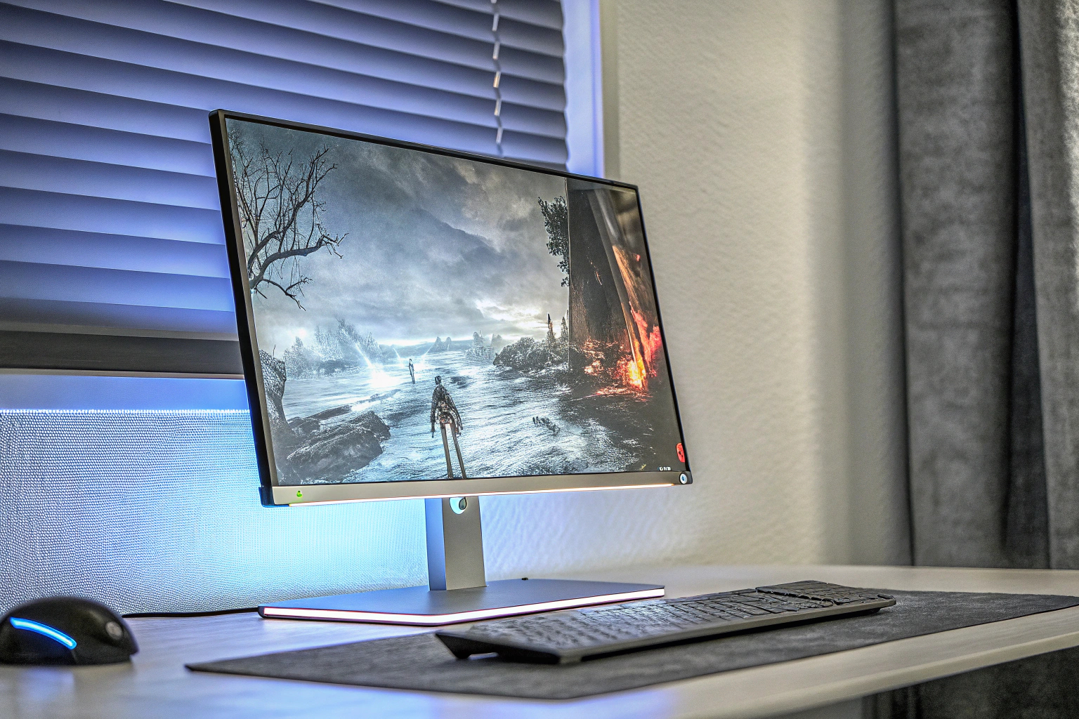 Ein Gaming-Monitor mit hoher Bildwiederholrate und beeindruckender Farbgenauigkeit. Gaming-Monitor für immersives Spielerlebnis