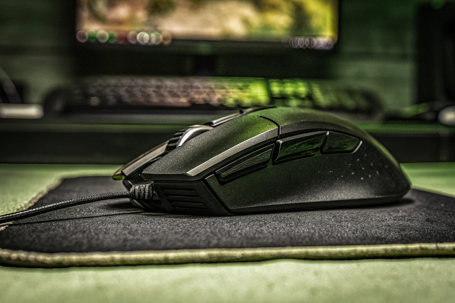 Logitech G502 HERO Gaming-Maus mit anpassbarem Gewicht Logitech G502 HERO Maus
